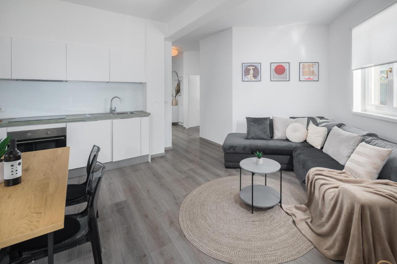 Apartment Adria Premium Πόρετς Εξωτερικό φωτογραφία