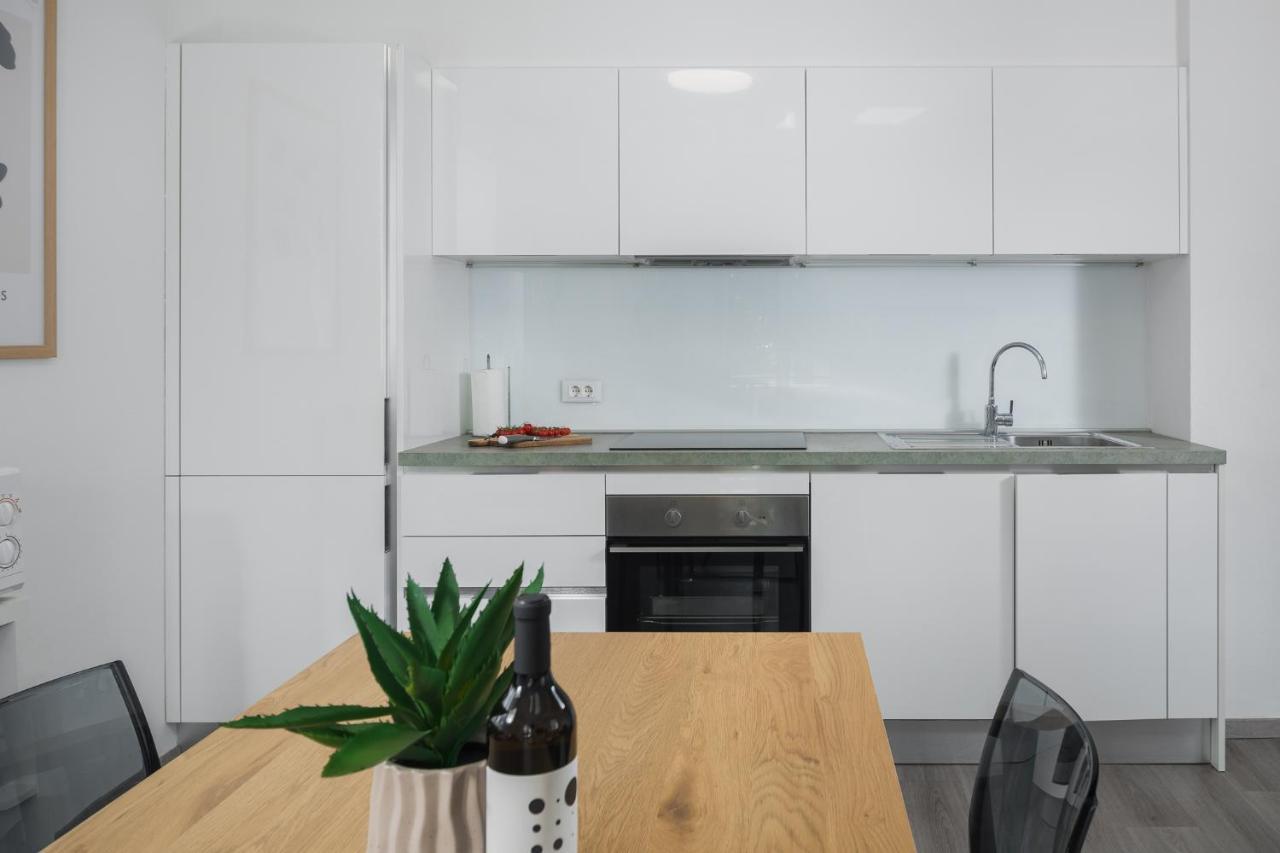 Apartment Adria Premium Πόρετς Εξωτερικό φωτογραφία